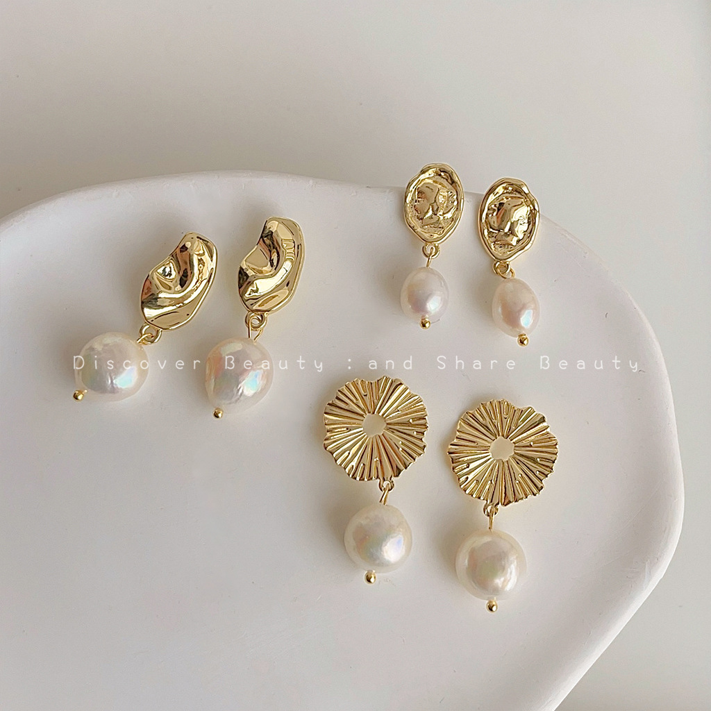 Pearl Stud Earrings - Accessori fai da te: Orecchini a