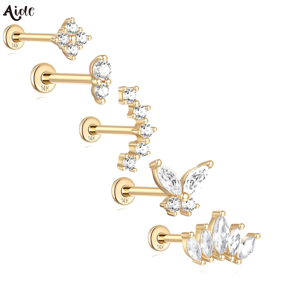 Pearl Stud Earrings - Aide Orecchini di perle con zirconi