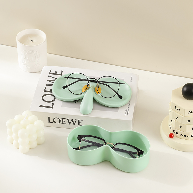 Scatola portaocchiali a forma  - Jewelry Eyewear Watches & Accessories recensione e prezzo